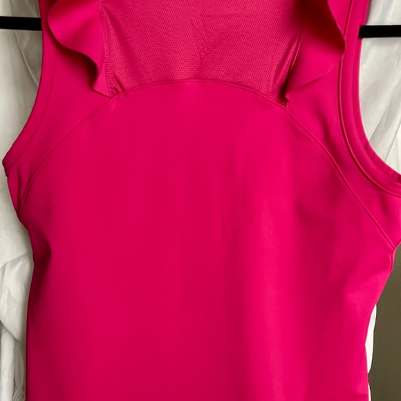 Urban Savage Ruffle Sleeveless Top | Size M | Raspberry - Picture 6 of 11
